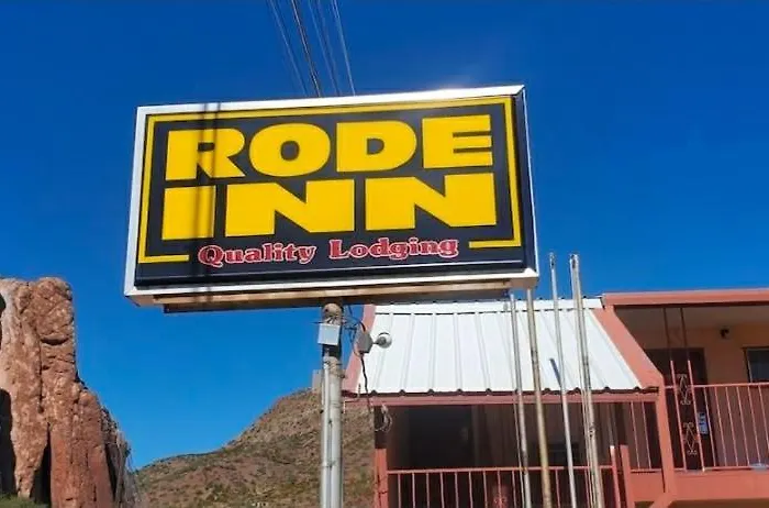 Rode Of Clifton Hotel 4*